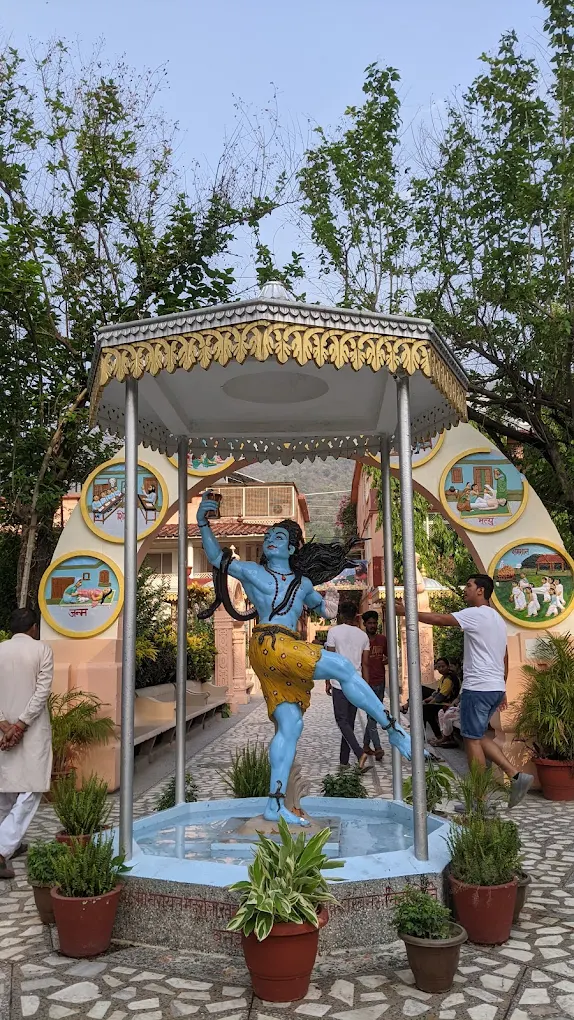 Parmarth Niketan Ashram unnamed (8)